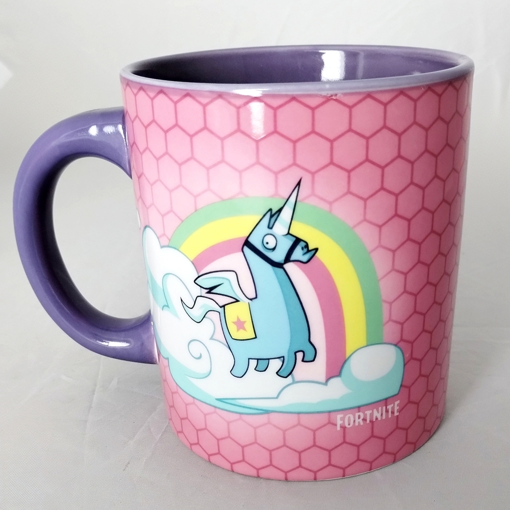 2018 Loot Llama Fortnite Mug